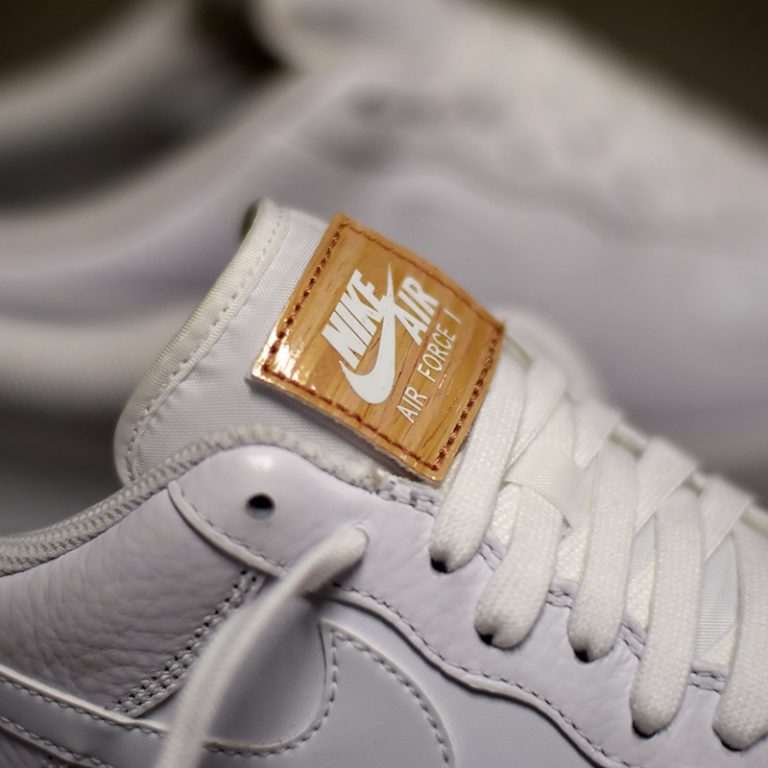 white vachetta tan air force 1