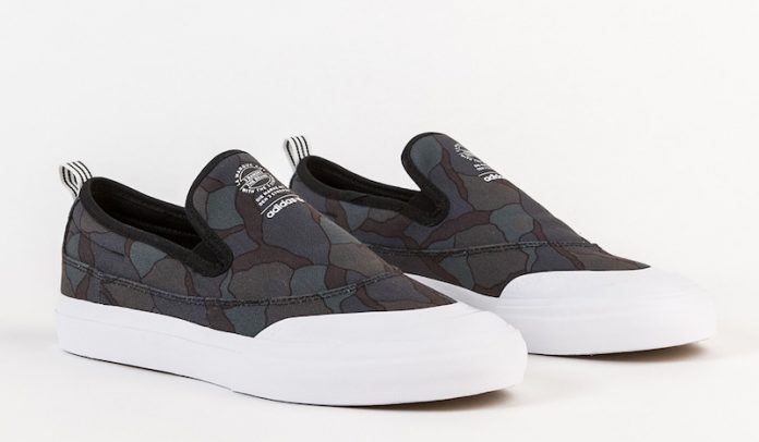 adidas-matchcourt-slip-on-core-black-1 adidas Matchcourt Slip On Organic Pattern