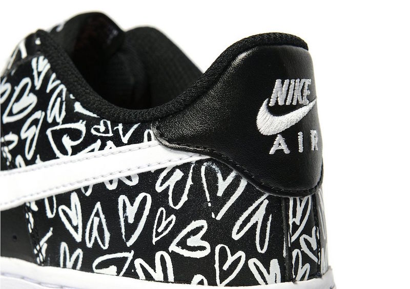 Nike Air Force 1 Low Hearts Black White