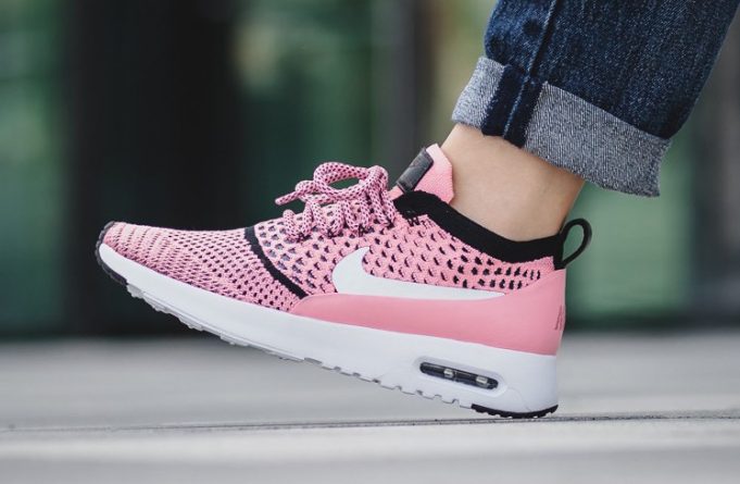 air max thea flyknit