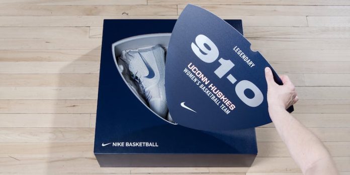 Nike Kyrie 3 UConn PE 91-0 Record