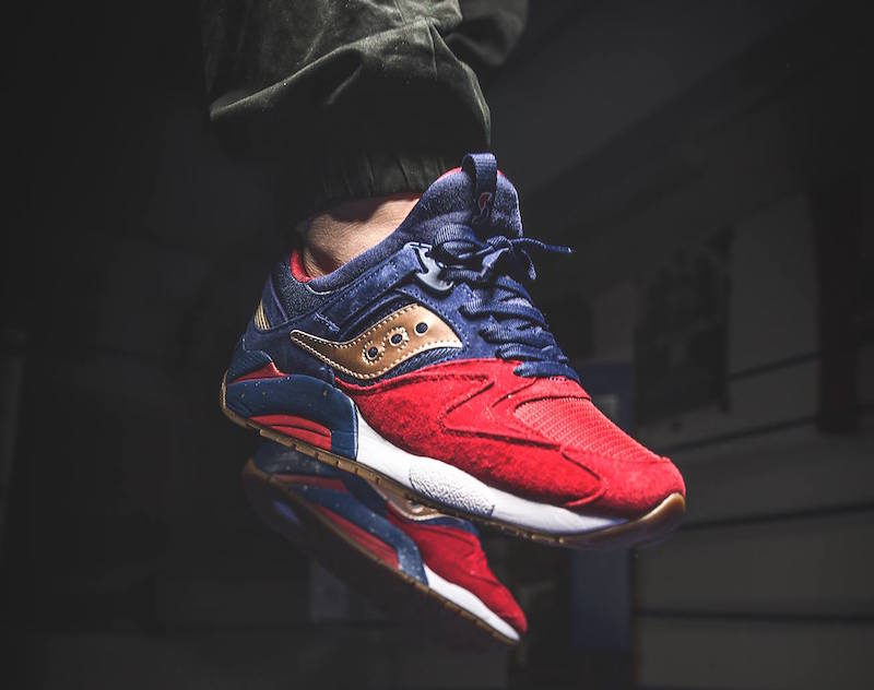Saucony Grid 9000 Sparring With Saucony Sneaks
