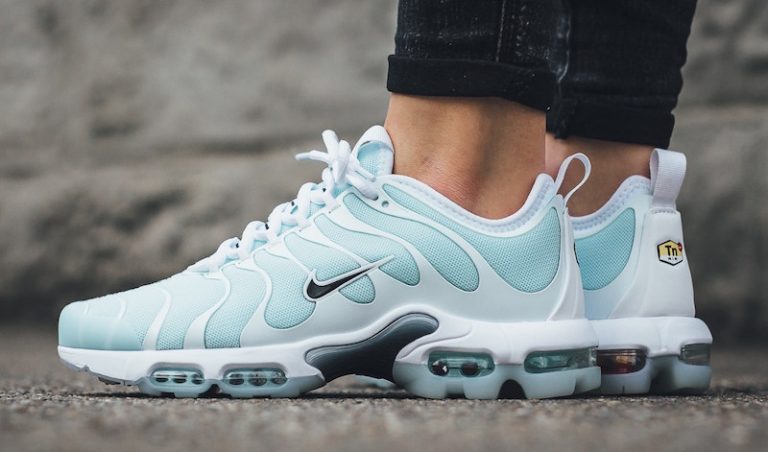 Nike Air Max Plus TN Ultra Glacier Blue - Sneaker Bar Detroit