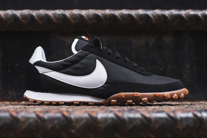 nike waffle racer grey
