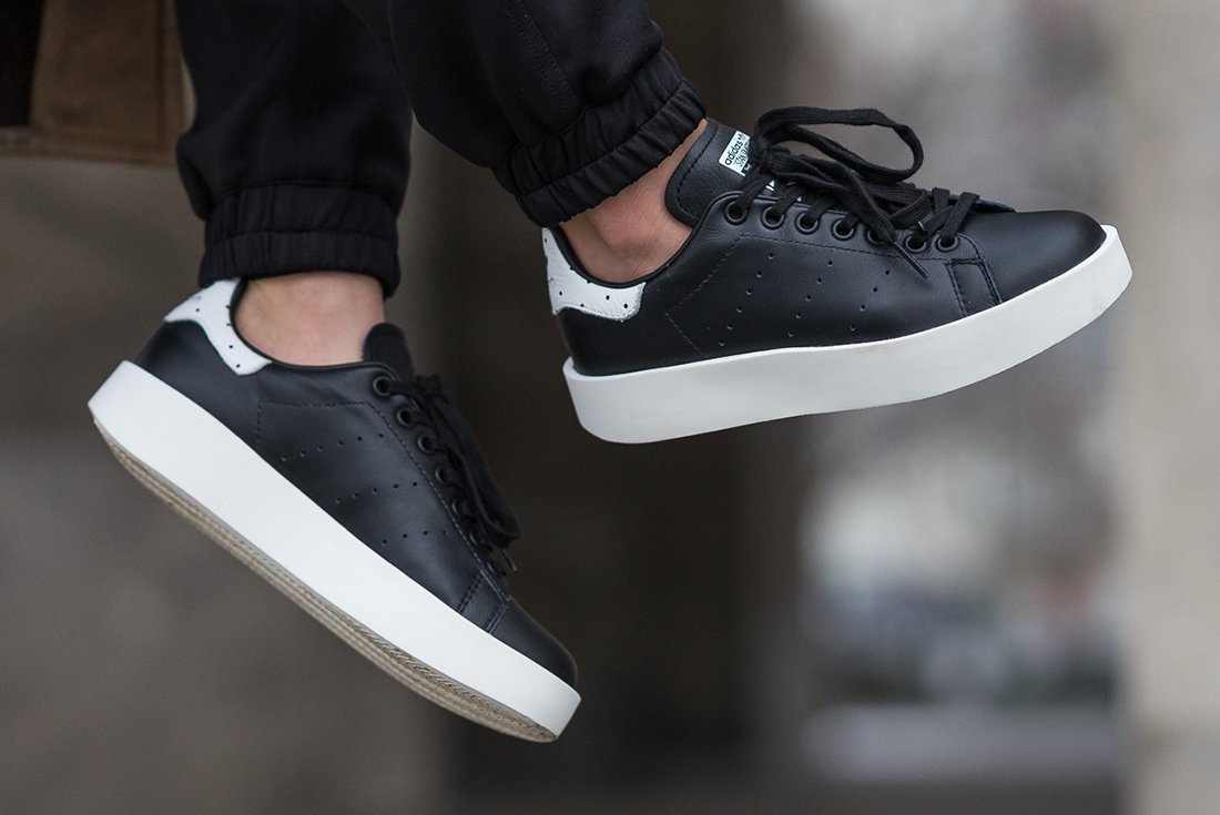 black stan smith with white sole
