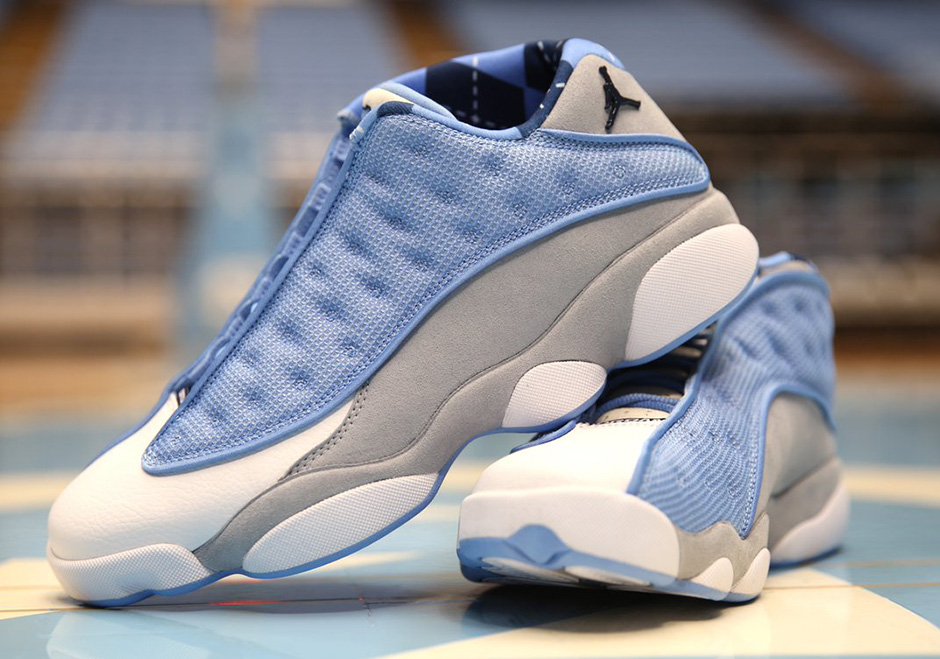 Air Jordan 13 Low UNC PE for March Madness