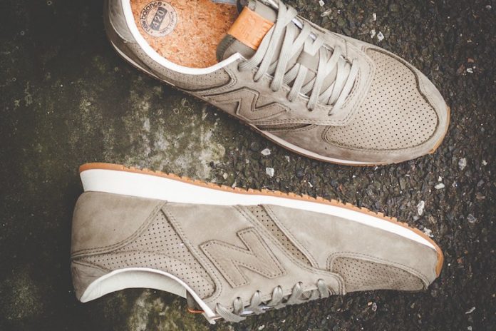 new balance 420 perforated suede trainers in tan