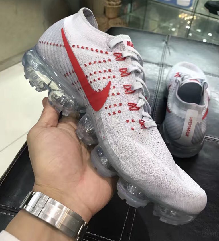 Nike Air VaporMax Flyknit Pure Platinum University Red SBD