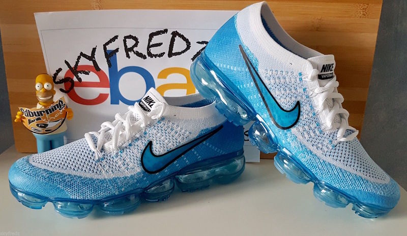 Vapormax off best sale white blue