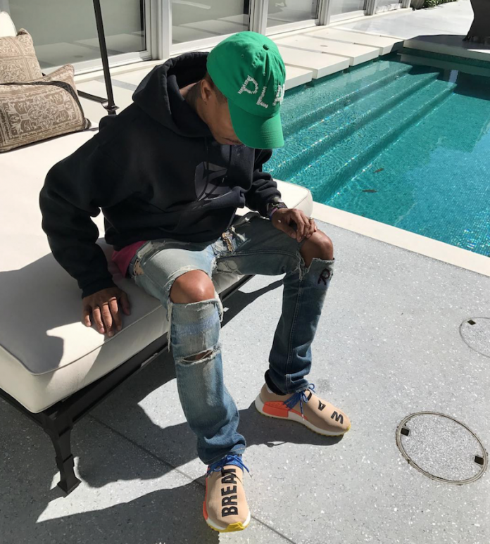 pharrell nmd tan