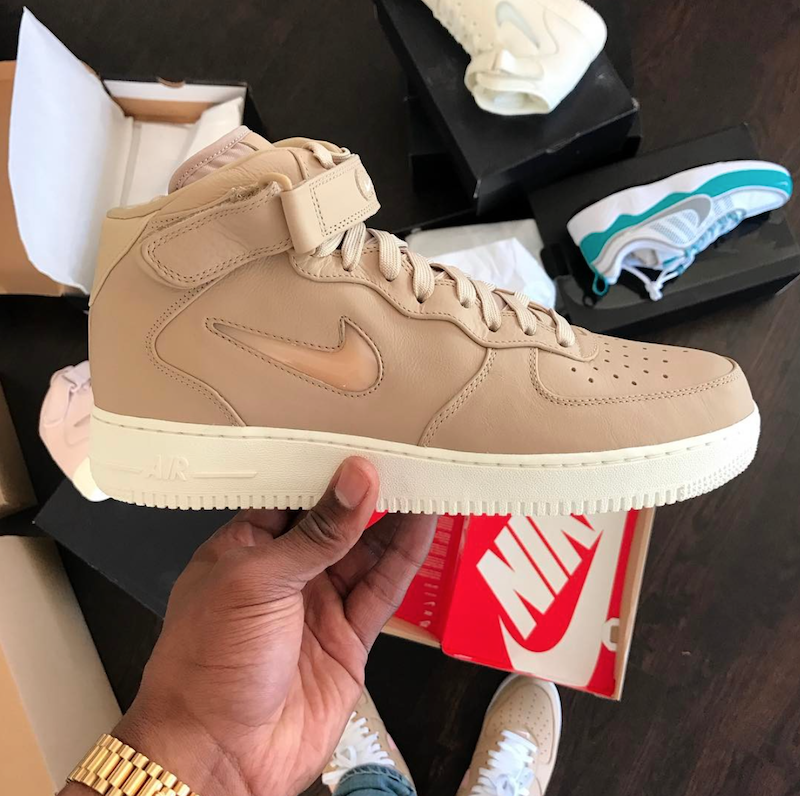 nike air force 1 mid 2017