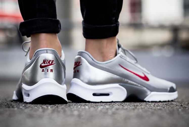 Nike Air Max Jewell Silver Bullet