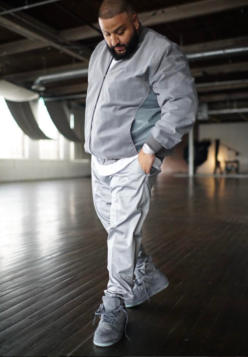jordan 4 kaws outfit