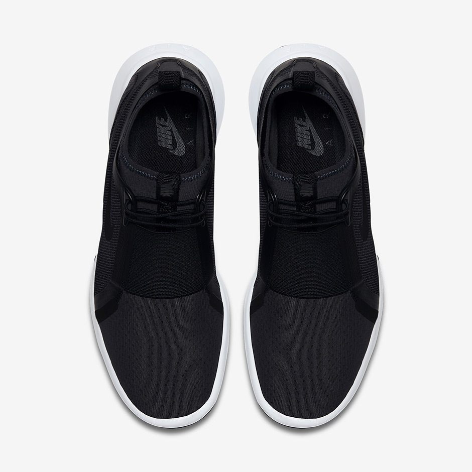 Nike Current Slip-On Black White 874160-002