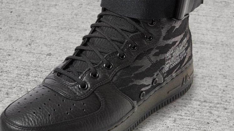 af1 black camo