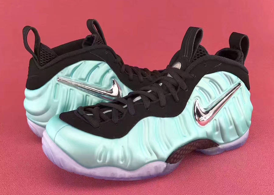 Nike Air Foamposite Pro Island Green Color: Island Green/Metallic Platinum Style Code: 624041-303 Release Date: July 2017 Price: $230