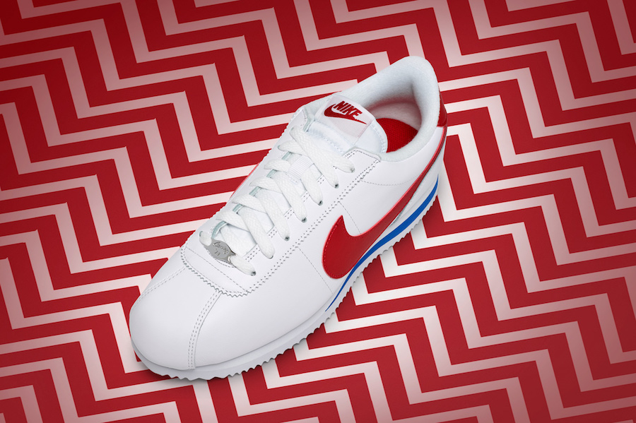 nike cortez red stripe