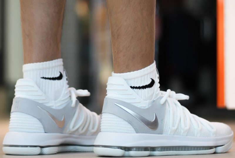 Nike KD 10 On-Feet