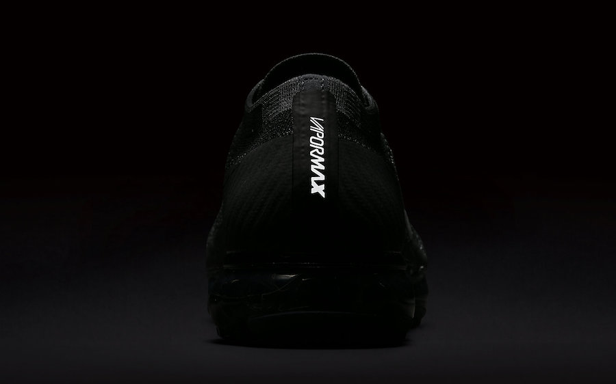 Nike Air VaporMax Triple Black 849558-007 Release Date