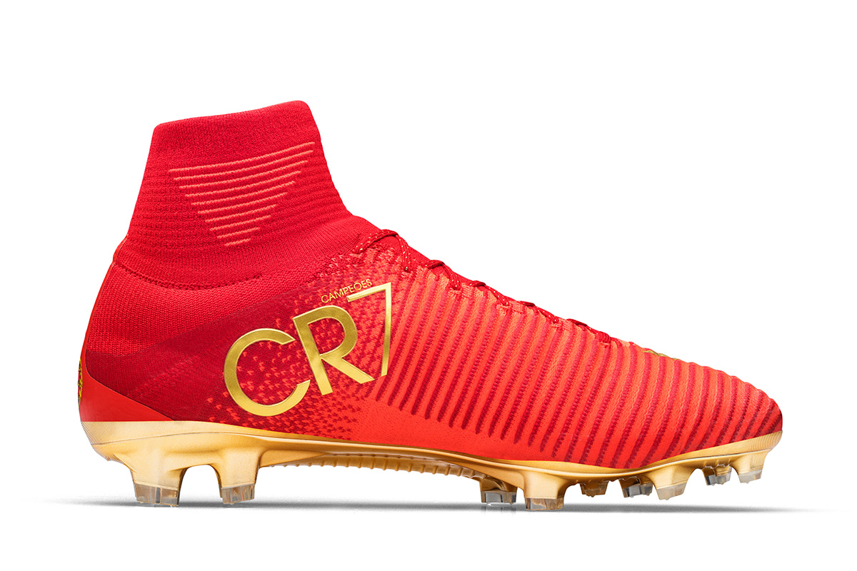 Cristiano Ronaldo Nike CR7 Mercurial Campeões