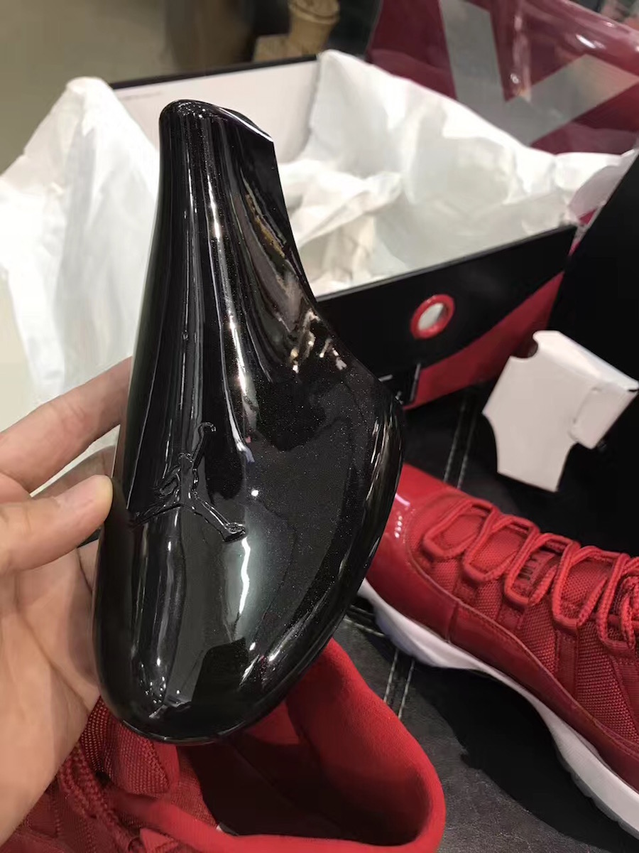 Air Jordan 11 Gym Red Packaging