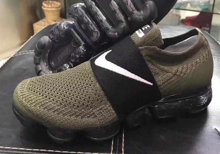laceless vapormax black