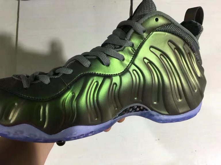 foamposite dark stucco