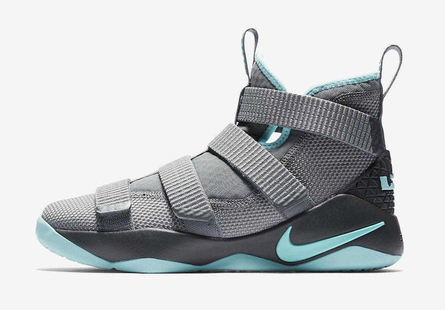 Nike LeBron Soldier 11 GS 918369-003