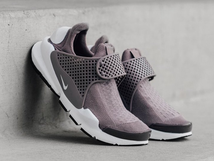 Nike Sock Dart Taupe Grey 848475-201