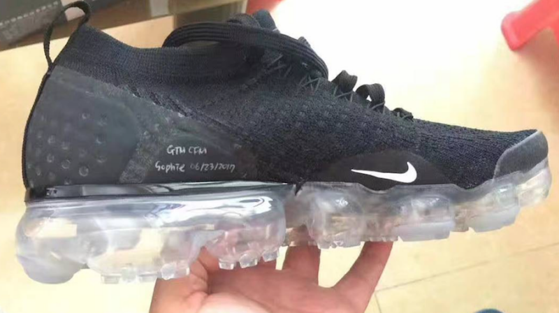 vapor max slides