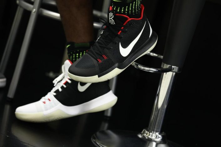 kyrie 5 yeezy