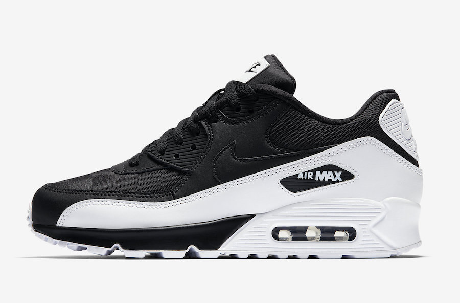 Nike Air Max 90 Essential Black White 537384-082