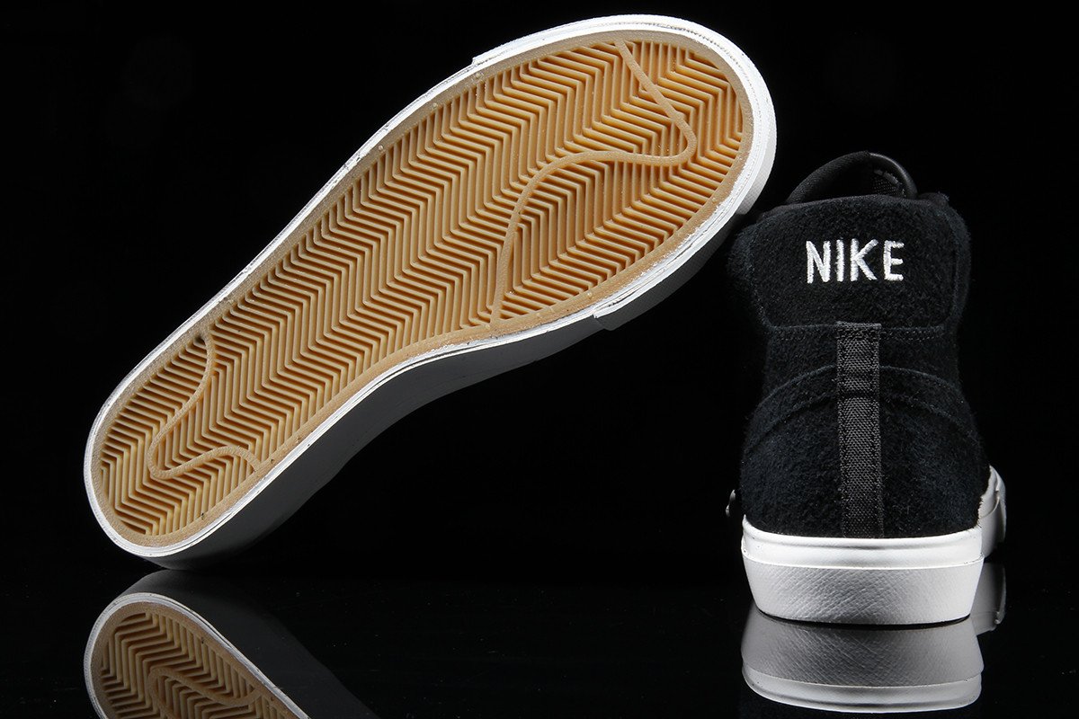 Nike Blazer Mid Black Suede 371761-033