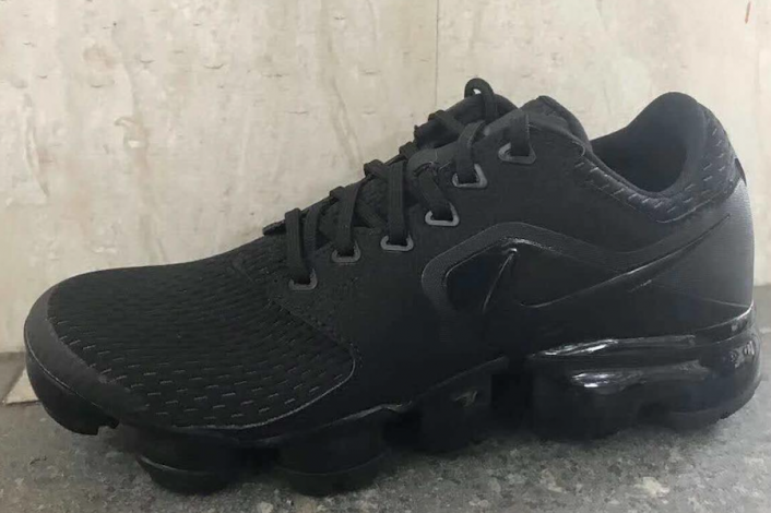vapormax for hiking