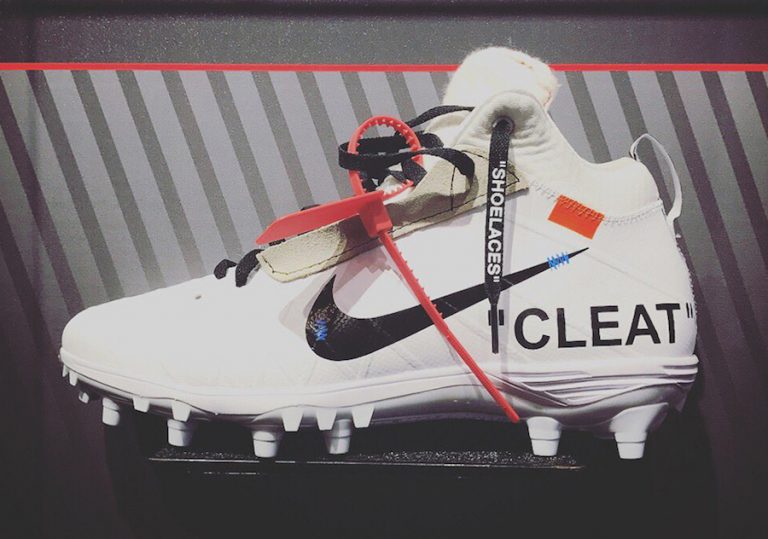 nike cleat maker