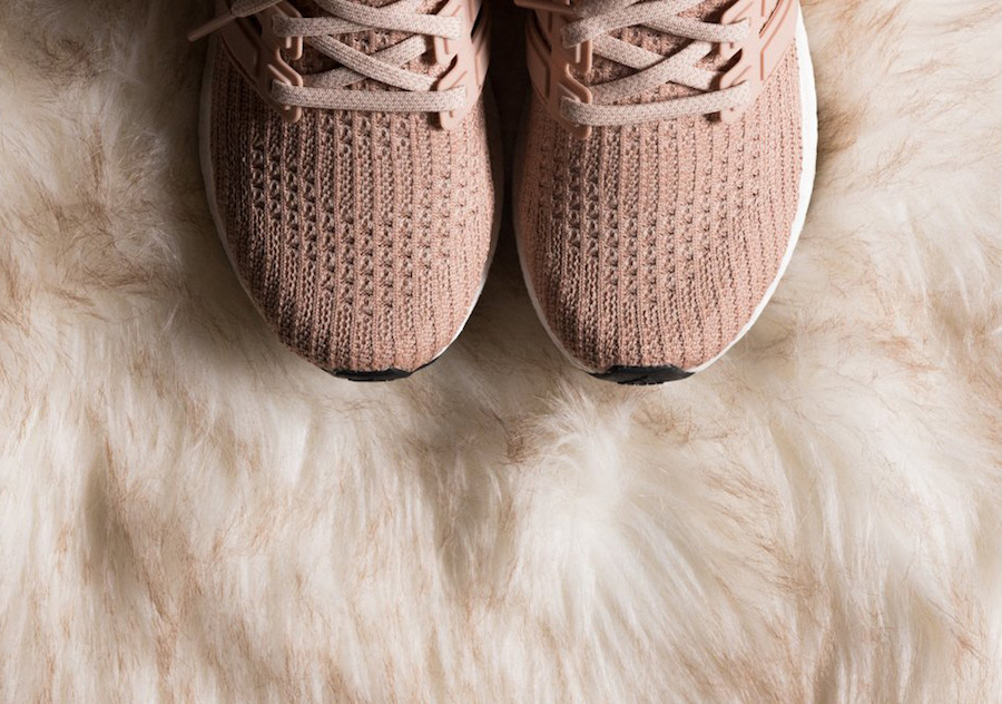 ultra boost 4.0 champagne pink