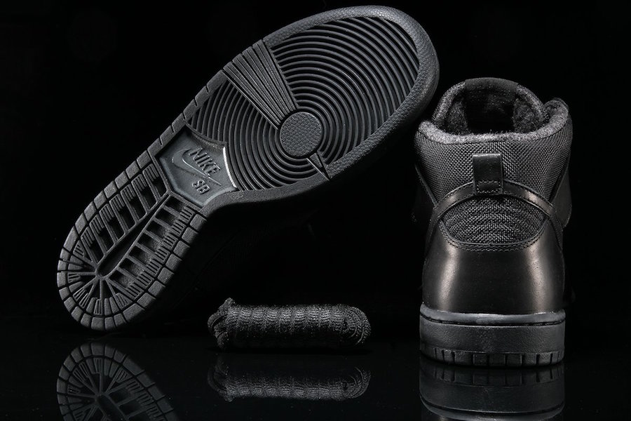 Nike SB Dunk High BOTA Triple Black 923110-001