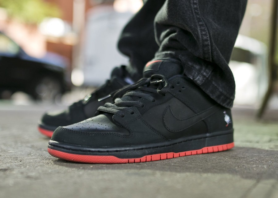 Nike SB Dunk Low Black Pigeon 883232-008 - Sneaker Bar Detroit