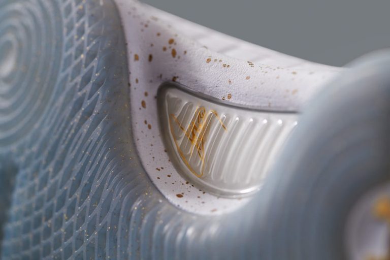 ua curry 4 white gold