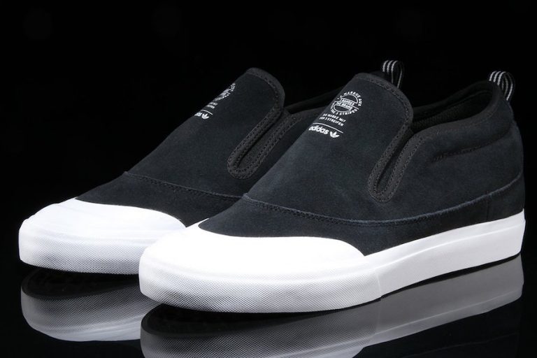 adidas slip on matchcourt
