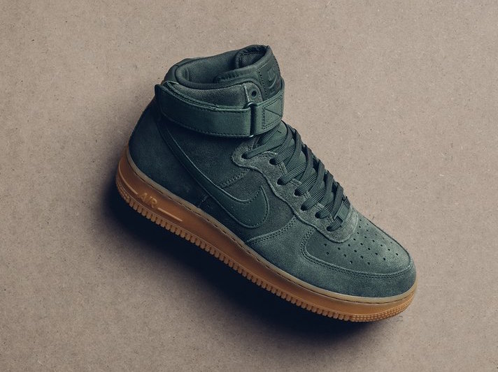 Nike Air Force 1 High Vintage Green AA1118-300 - Sneaker Bar Detroit