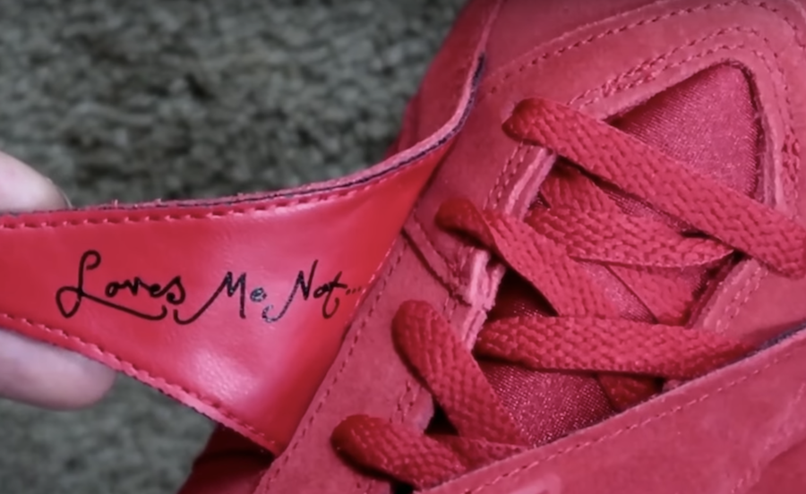 Air Jordan 8 WMNS Valentines Day Red Loves Me Not
