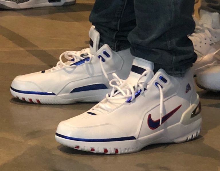 air zoom type on feet