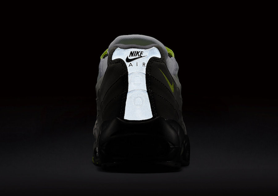Nike Air 95 554970-071 - Sneaker Bar Detroit