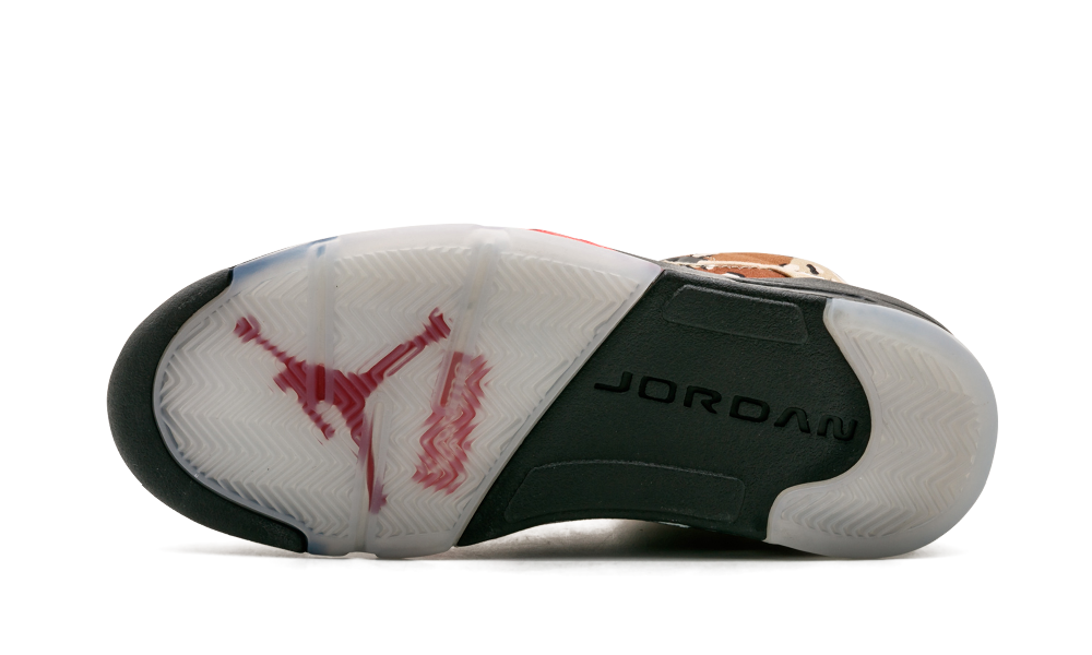 Supreme x Air Jordan 5 Desert Camo 824371-201