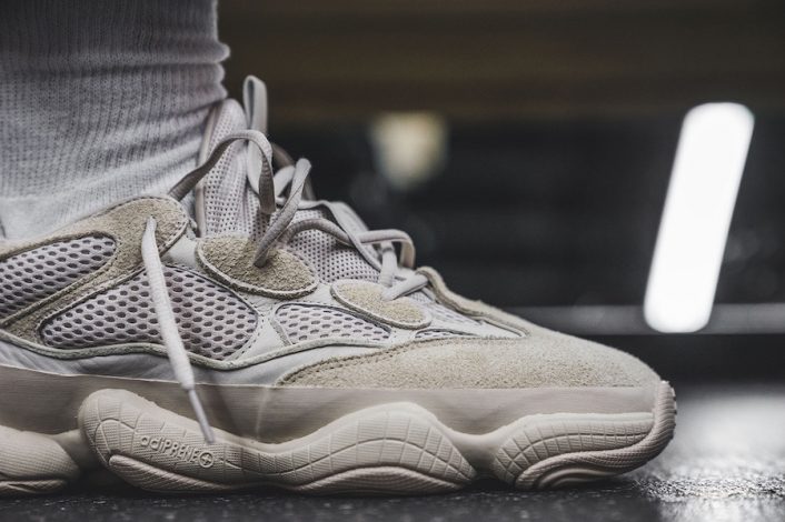 yeezy 500 desert rat on feet
