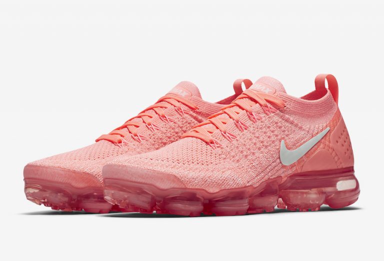 nike vapormax crimson pulse