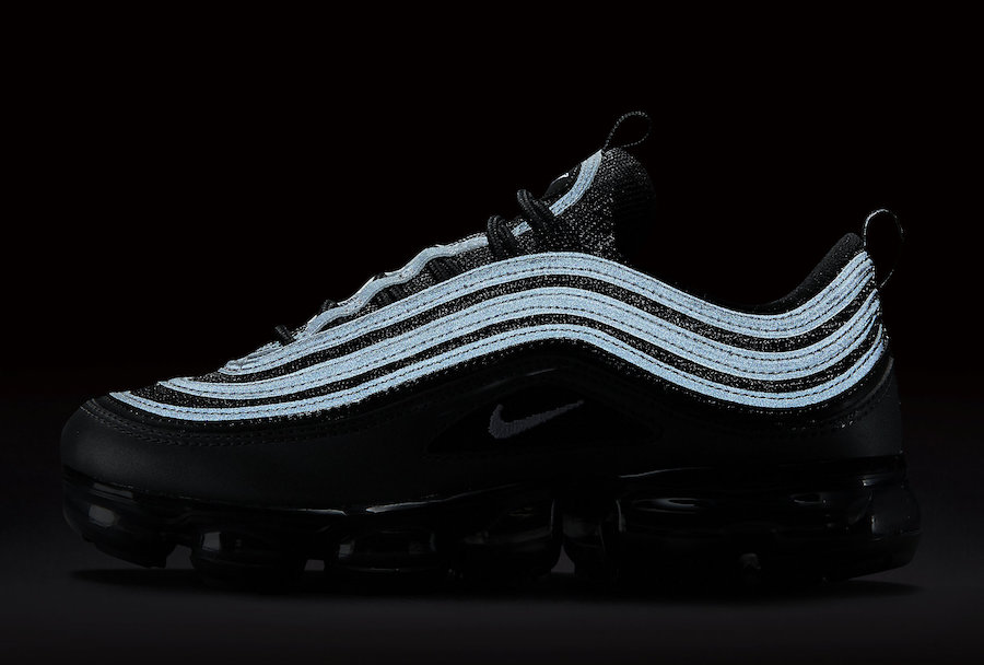 vapormax 97 black and white