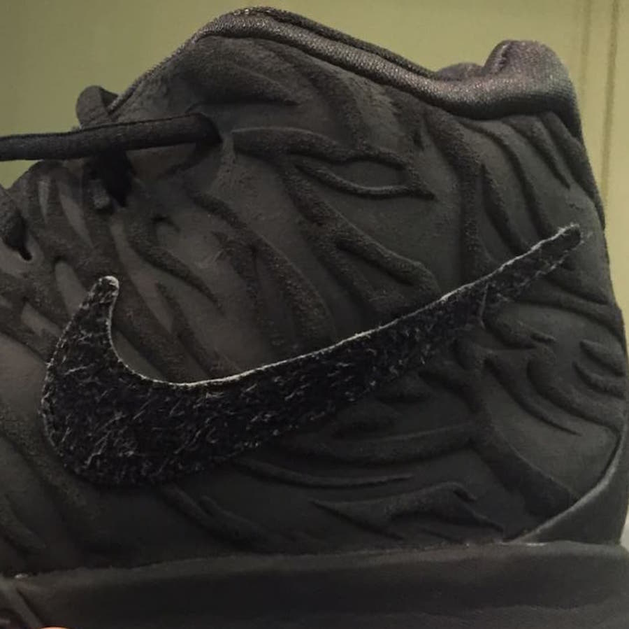 Nike Kyrie 4 Year of the Monkey 943806-011