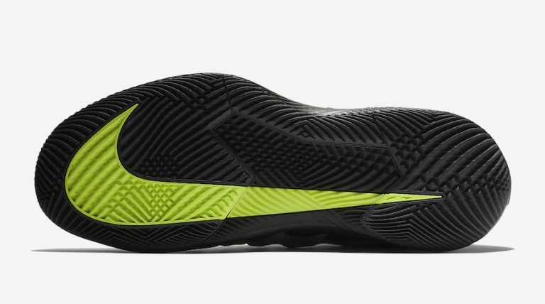 nikecourt vapor rf air max 95 neon